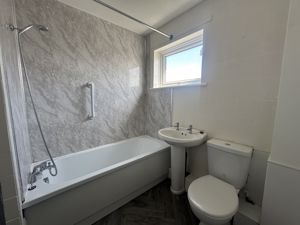 Bathroom - click for photo gallery